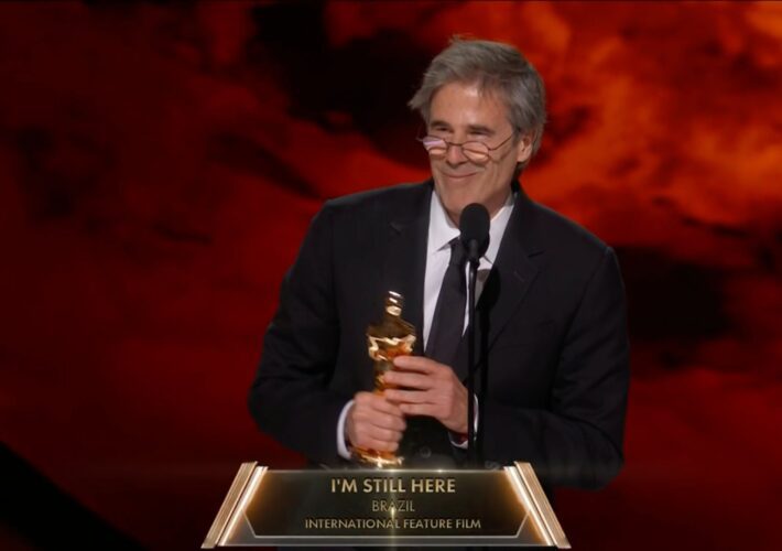 "Ainda estou aqui" faz história. Produção ganha primeiro Oscar do Brasil. 2 Vencedores do Oscar 2025 Anunciados em Grande Cerimônia