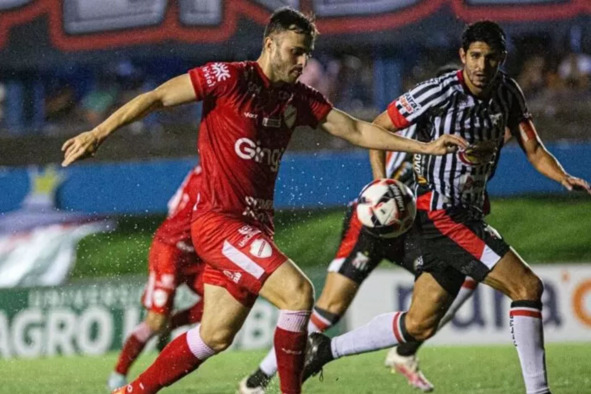 Anápolis vence Vila Nova e conquista vantagem na final do Goianão 2025 2 Anápolis vence Vila Nova e conquista vantagem na final do Goianão 2025