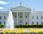 Presidente Donald Trump assina ordem executiva alertando para supostas ameaças do governo do Brasil 18 Trump assina ordem executiva alertando para supostas ameaças do governo do Brasil aos Estados Unidos
