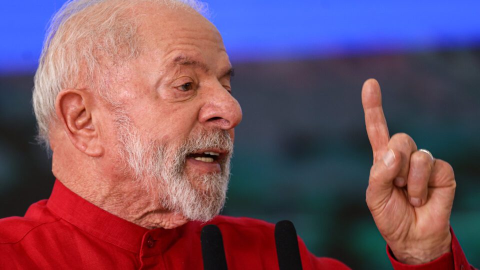 Lula diz que fome é escolha política em Artigo publicado no Exterior 2 Lula, fome, escolha política, artigo internacional.