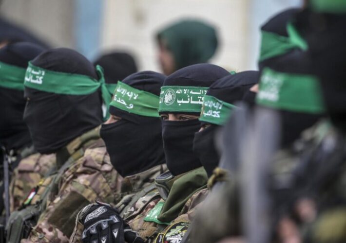 Israel denuncia que corpo entregue pelo Hamas não é de refém 5 conflito Israel Hamas, troca de corpos, reféns, negociações de paz.