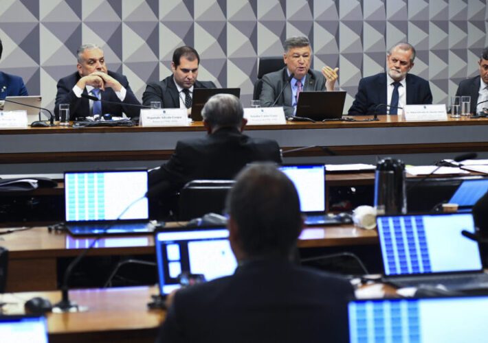 Crise no governo Lula ameaça cooperação militar com os EUA 2 cooperacao militar, Lula, EUA, tráfico de drogas.