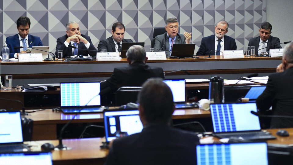 Crise no governo Lula ameaça cooperação militar com os EUA 2 cooperacao militar, Lula, EUA, tráfico de drogas.
