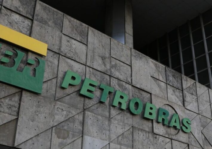 Petrobras vai pagar R$ 12 bilhões em dividendos 2 Petrobras, dividendos Petrobras, lucro Petrobras, mercado de petróleo.