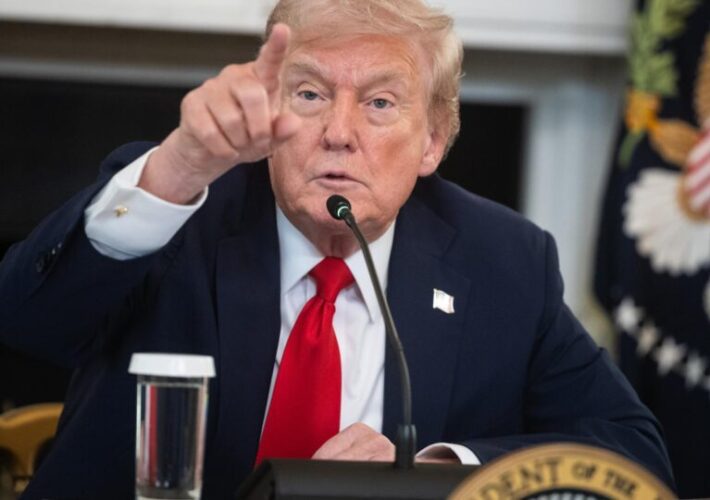 Trump afirma ter obrigação de processar a BBC 5 Trump processa BBC, Trump, BBC, liberdade de imprensa.