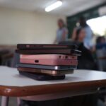 Diretrizes do Conselho Nacional de Educação regulam uso de celulares em salas de aula