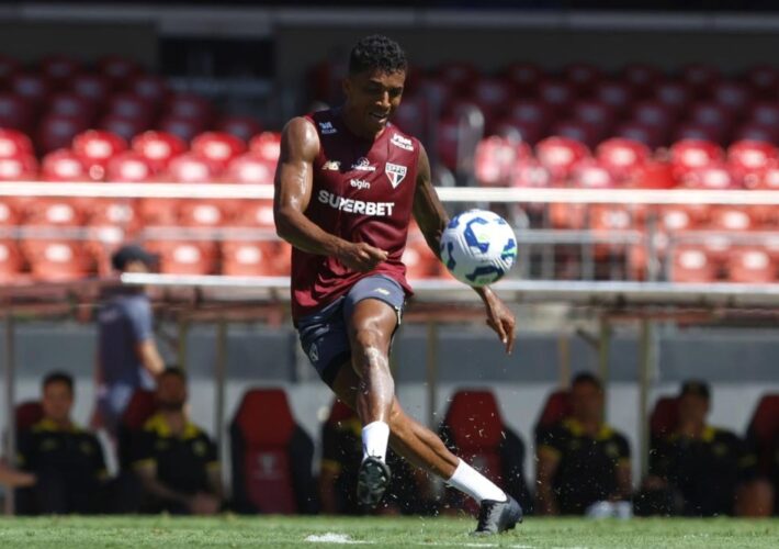 Luiz Gustavo Recebe Alta Após Tromboembolismo Pulmonar e Continua em Recuperação