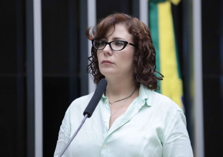 Prisão de Carla Zambelli: Entenda a Decisão e as Implicações Legais