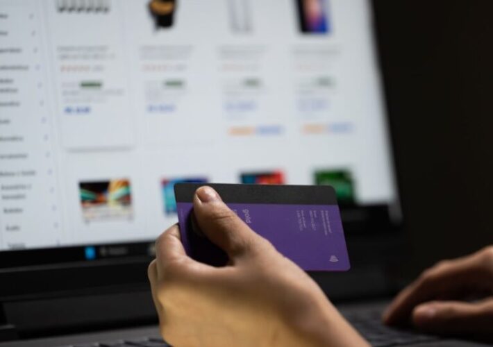 CNI: 38% desistem de compras por taxa das blusinhas 2 taxa das blusinhas, CNI, compras internacionais, impotação.