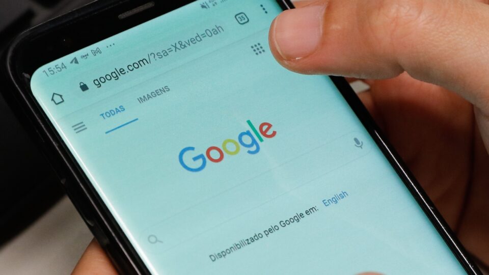 Gmail tem 183 milhões de senhas expostas em vazamento 2 senhas expostas, Gmail, segurança digital, vazamento de dados.